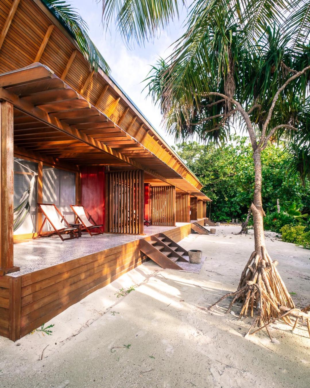 The Barefoot Eco Hotel Hanimaadhoo Island Esterno foto